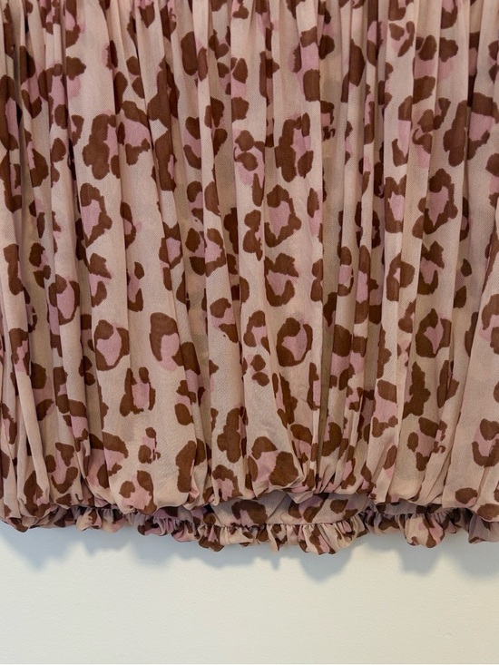 Free People Meg's Blouse Blush Pink Leopard Print Top , sz : medium - Picture 8 of 11